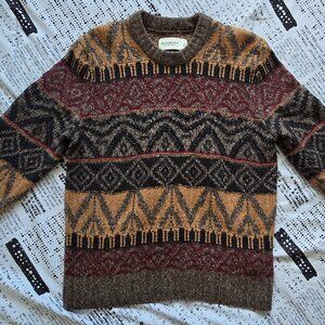 Abercrombie & Fitch Fuzzy Pattern Crew Sweater